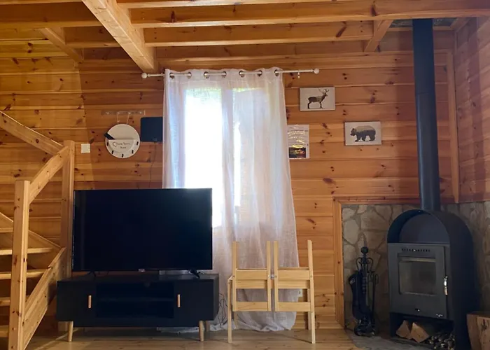 Chaleureux Pres L'andorre . Chalet *